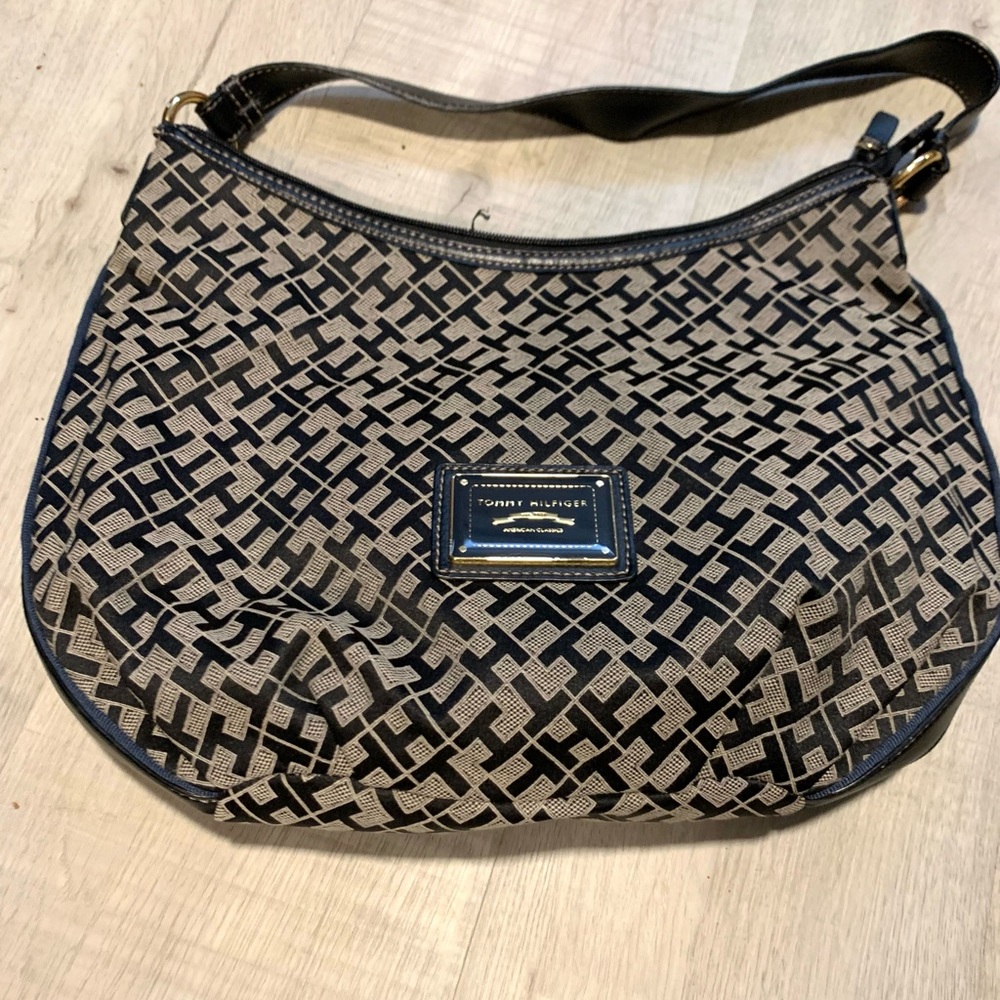 Tommy Hilfiger monogram purse satchel
